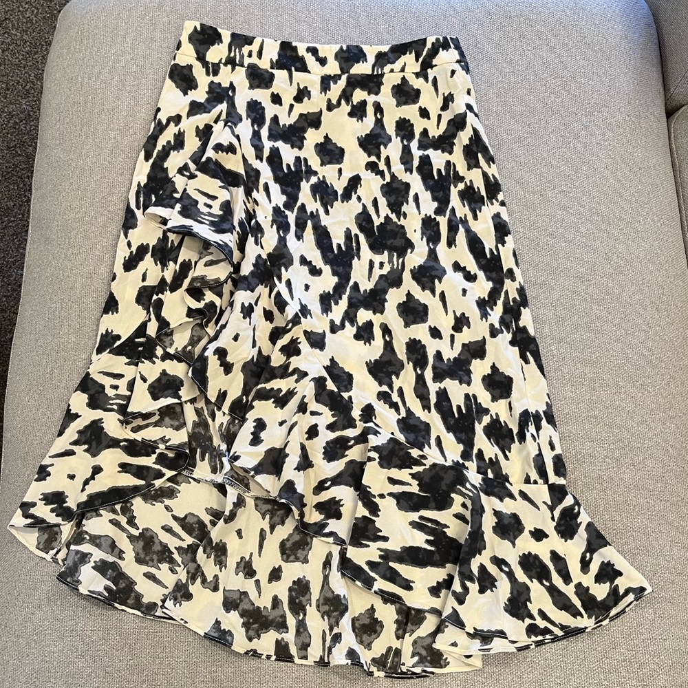 SHEIN Fold Pleated Split Thigh Midi Skirt